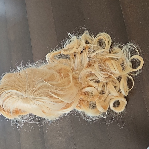 Halloween costume Golden Yellow Lolita Wig - Picture 8 of 9